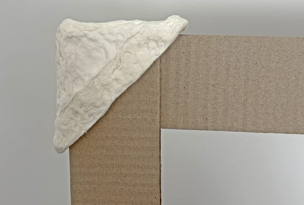 [Réalisation] coins en cellulose moulée sur mesure pour la menuiserie industrielle